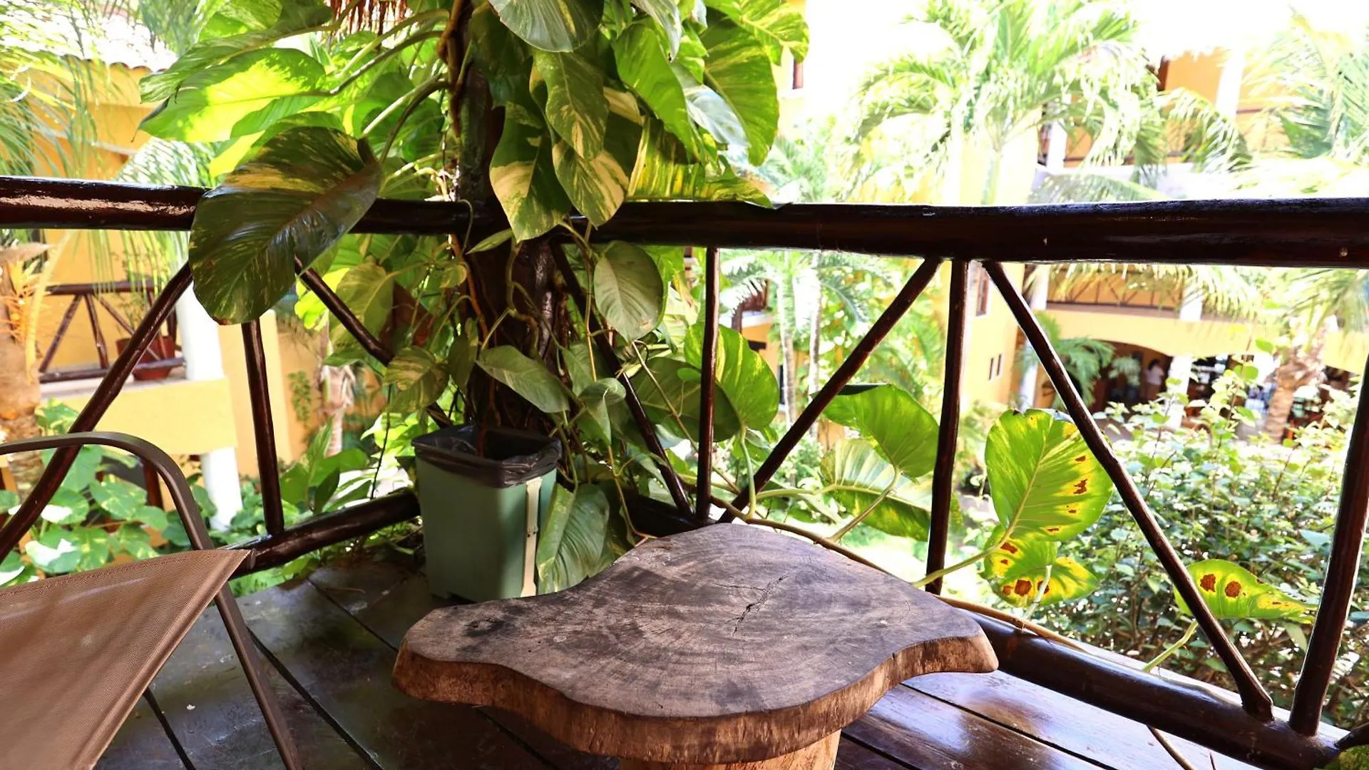 Hotel Bosque Caribe, 5Th Av. Zone Playa del Carmen
